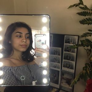 Meet your Posher, Aileeaileen